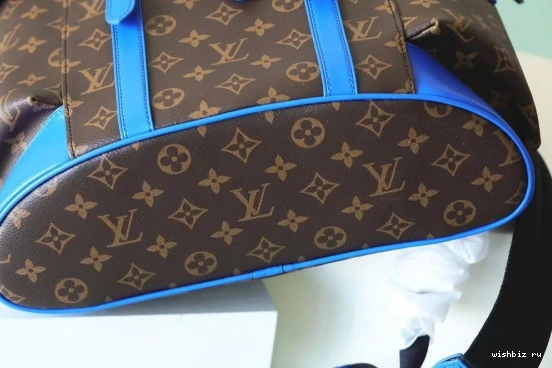 WIS VUITTON LOUIS CHRISTOPHER MM 0203